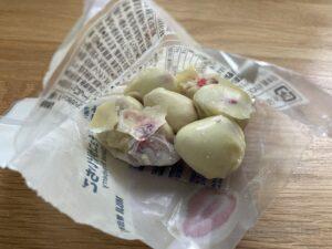無印良品ホワイトチョコがけいちご